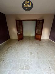 Appartement à Ctra. Circunvalación - La Magdalena. Piso en venta en santa isabel, 3 dormitorios.