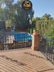 Casa en San Roque - La Cruz - La Rozuela. Casa en venta en urb. la cruz, 4 dormitorios.