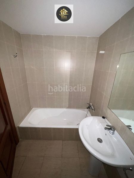 Foto 9ded974c-0030-4b61-8714-3014eda017e2. Pis a Zona Hospital Linares
