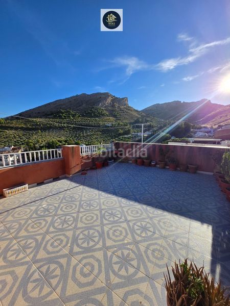 Foto 78d5c3f7-ec38-4208-b3c5-1f9d59b1075c. Casa a Ctra. Circunvalación - La Magdalena Jaén