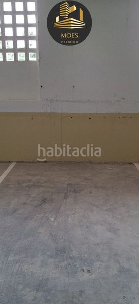 Foto 8a3fb6a8-c65f-49c0-9bca-400a8552c13d. Aparcament cotxe a Torreblanca del Sol Fuengirola
