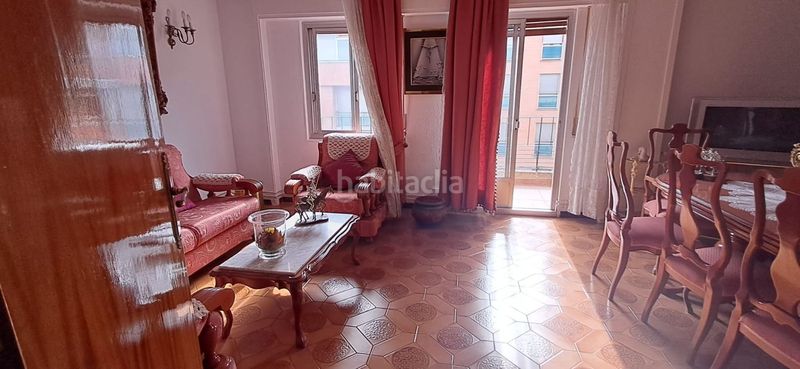 Foto 973c238b-e939-4689-82f8-5c34eac4414e. Pis amb calefacció a Belén - San Roque Jaén