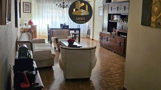 Pis a Belén - San Roque. Piso en venta en avda. madrid, 4 dormitorios.