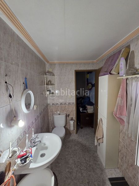 Foto aac9ffda-2daf-451d-8bcd-7feb4b7295e9. Casa a Ctra. Circunvalación - La Magdalena Jaén