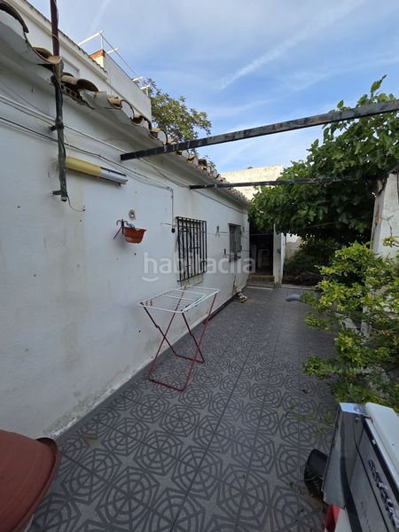 Foto cb7f4494-438d-4300-b1ba-696f637eac22. Casa a Ctra. Circunvalación - La Magdalena Jaén