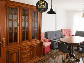 Location Appartement à Renfe - Bulevar 1ª y 2ª Fase. Piso en alquiler en renfe, 4 dormitorios.