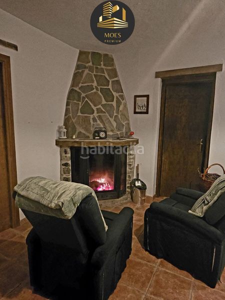 Foto f0765d85-58d7-4b3d-a6f0-3f5c636a1410. Masia a Jubrique