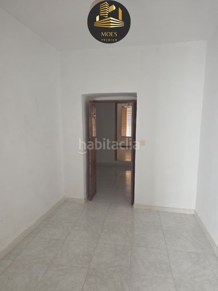 Foto b3feb3bf-c14f-4e35-b6fe-a92494c345b1. Casa amb aparcament a Torredonjimeno