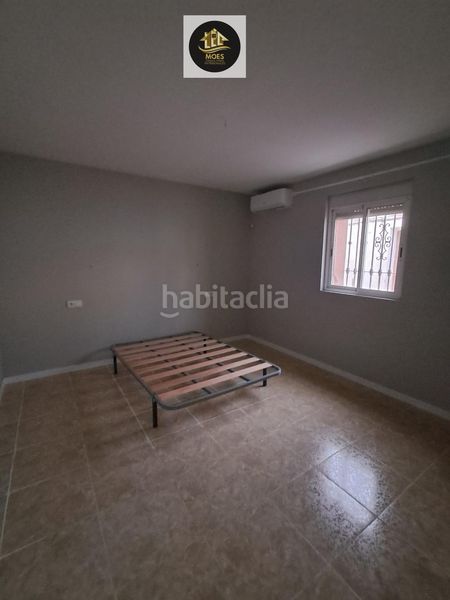 Foto f0195bb9-f88a-4688-a0b3-4baca11f5948. Casa a La Zarzuela - San José - Belén Linares