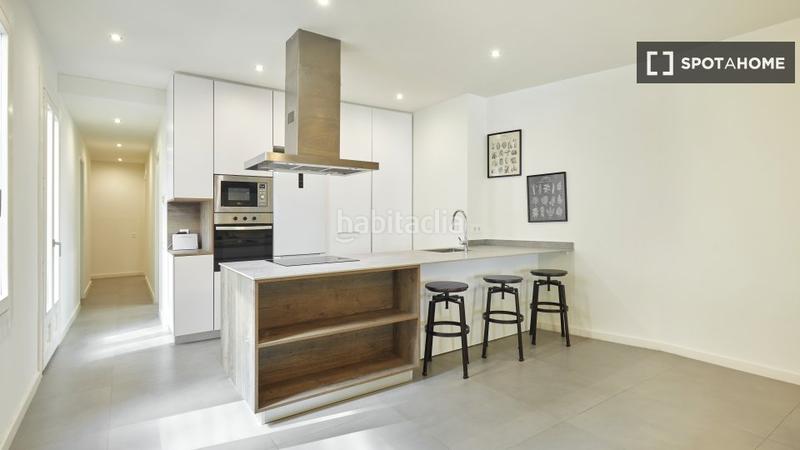 Foto b7180454-48c2-4faa-81ab-f5bcbb504943. Alquiler piso apartamento de 3 dormitorios en alquiler en el barri gotic, en Barcelona