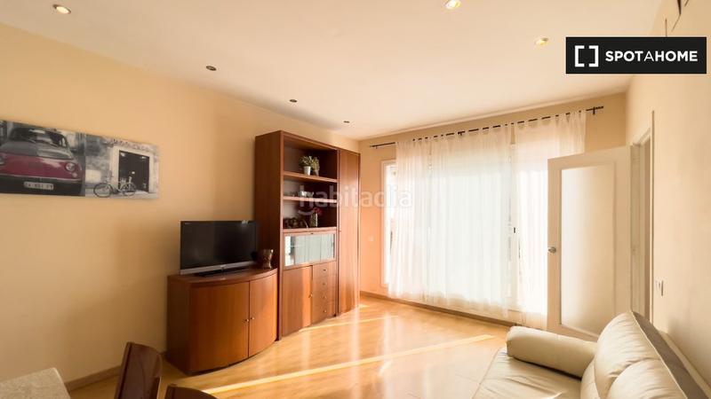 Foto 9b02ec76-60bc-457f-b1a7-4e4984a0bf39. Alquiler piso apartamento de 2 dormitorios en alquiler en sant andreu en Barcelona