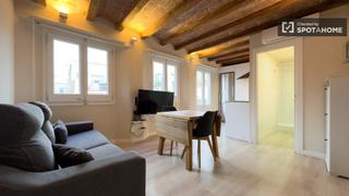 Lloguer Pis a El Poble Sec - Parc de Montjuïc. Apartamento de 1 dormitorio en alquiler en el poble sec, barcelo