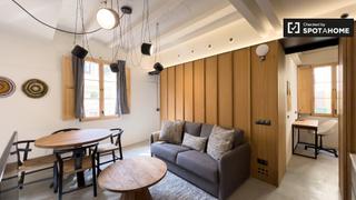 Affitto Appartamento in Gòtic. Piso en alquiler de 2 habitaciones en el gòtic, barcelona.