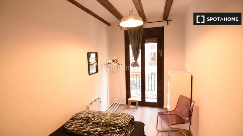 Foto d02bef60-ca14-43c4-9558-04e3e689f633. Alquiler piso soleado apartamento de 2 dormitorios en alquiler Sant Antoni, en Barcelona