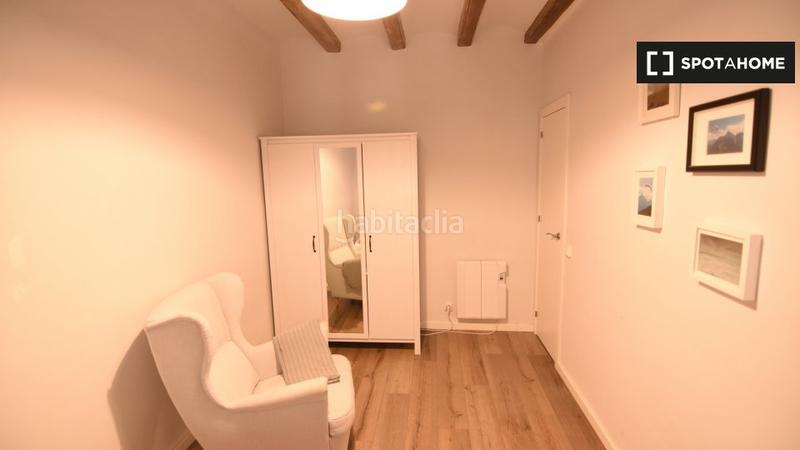 Foto 8e10b847-5b6b-4b19-8568-3cf36b6fb0d5. Rent flat with heating in Sant Antoni Barcelona