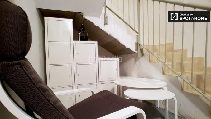 Foto 2cda6b6a-1c87-4c09-91ae-eee0805d2c68. Alquiler piso elegante apartamento de 1 dormitorio en alquiler en gracia, en Barcelona