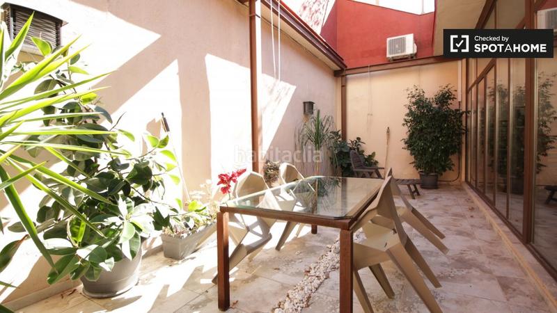 Foto 0d570a45-8cf5-4db5-bd05-476b9f76225e. Alquiler piso elegante estudio en alquiler , barcelona. en Badalona