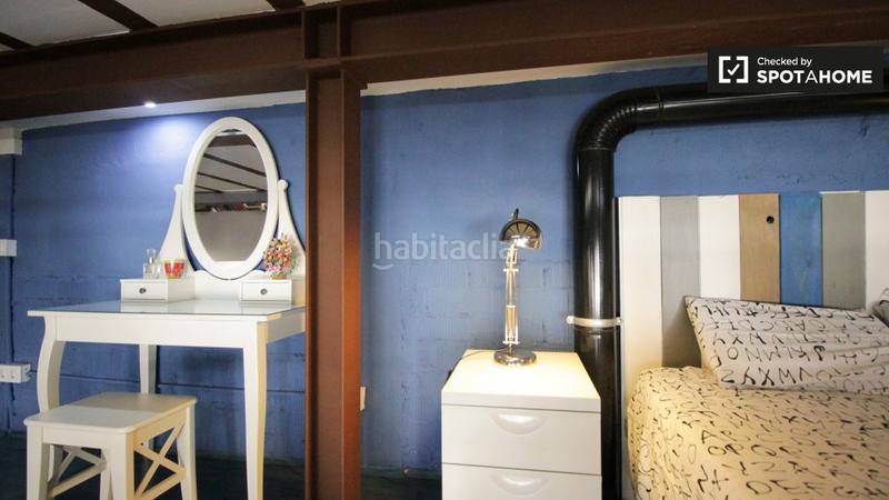 Foto 7b34f4d2-c840-49a7-b7e4-5ddfa3194069. Alquiler piso elegante estudio en alquiler , barcelona. en Badalona