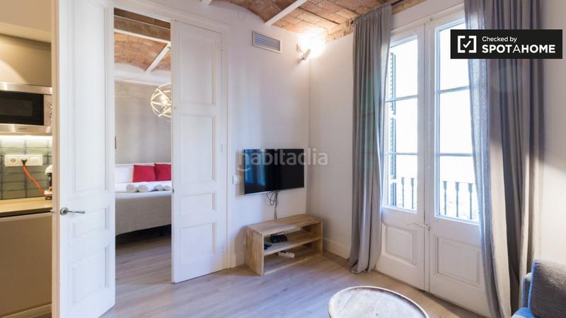 Foto 754ddc39-1847-4869-8b78-8c9f504fd2f5. Lloguer pis amb calefacció a La Nova Esquerra de l´Eixample Barcelona