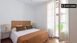 Lloguer Pis a St. Pere - Sta. Caterina - El Born. Piso de 2 habitaciones en alquiler, sant pere santa caterina.