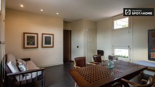 Lloguer Pis a St. Pere - Sta. Caterina - El Born. Apartamento de 1 dormitorio en alquiler en el born, barcelona