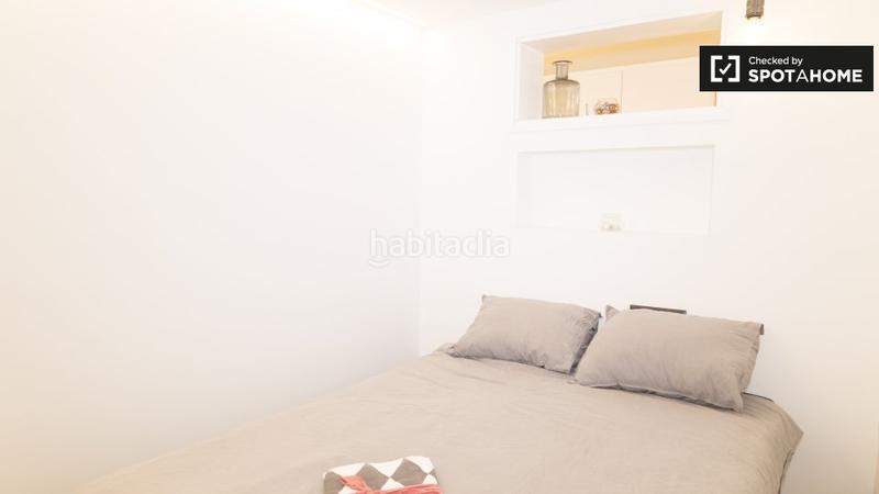 Foto f264b6d2-a9a0-46a5-956a-2e60b9c17e69. Location appartement avec chauffage dans Sants Barcelona