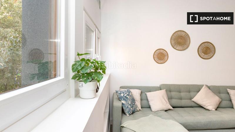 Foto 03bc4dc1-a271-4bc7-9c11-7f851d8f993c. Lloguer pis amb calefacció a L´Antiga Esquerra de l´Eixample Barcelona