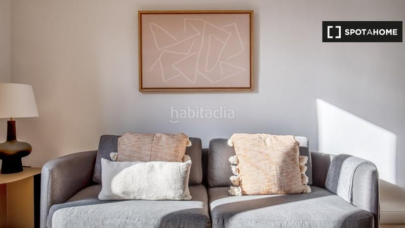 Foto 1f073625-2bc6-433a-8a21-c8c872453120. Location appartement avec chauffage dans Sagrada Família Barcelona