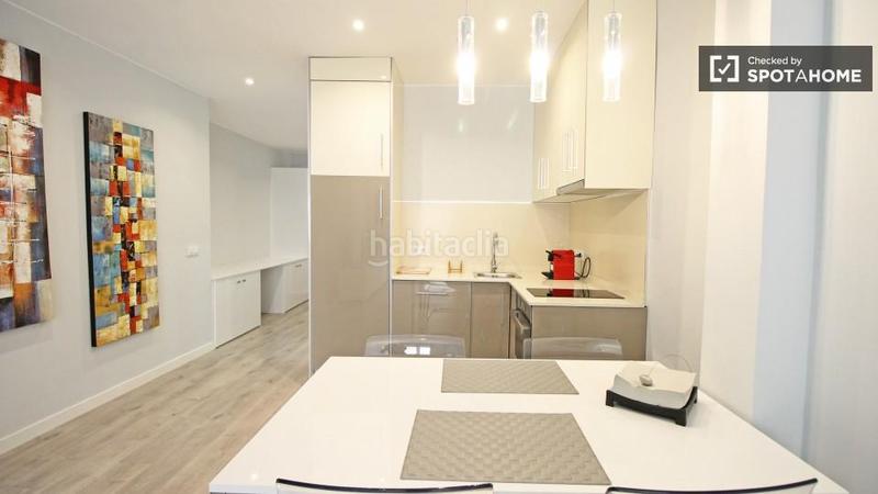 Foto 71b8b3b7-c7f8-4642-ba13-f53c96a5742c. Rent flat with heating in Poblenou Barcelona