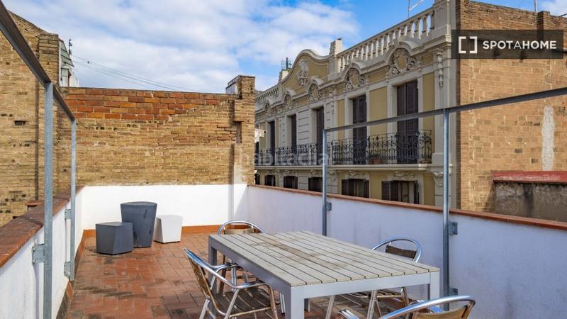 Foto a43b1384-bbdc-4fa0-bd56-0a42eebf19c9. Location appartement avec chauffage dans Vila de Gràcia Barcelona