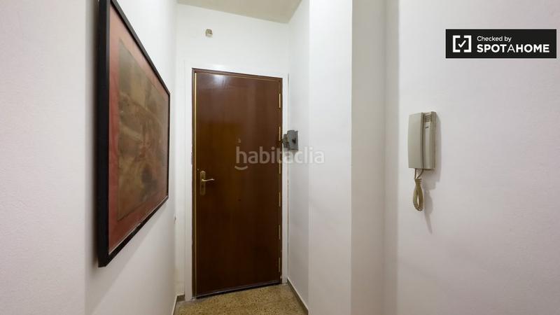 Foto effac0f2-5bf1-494f-b8aa-592f11fae91a. Alquiler piso  de 3 habitaciones en alquiler en El Clot, . en Barcelona