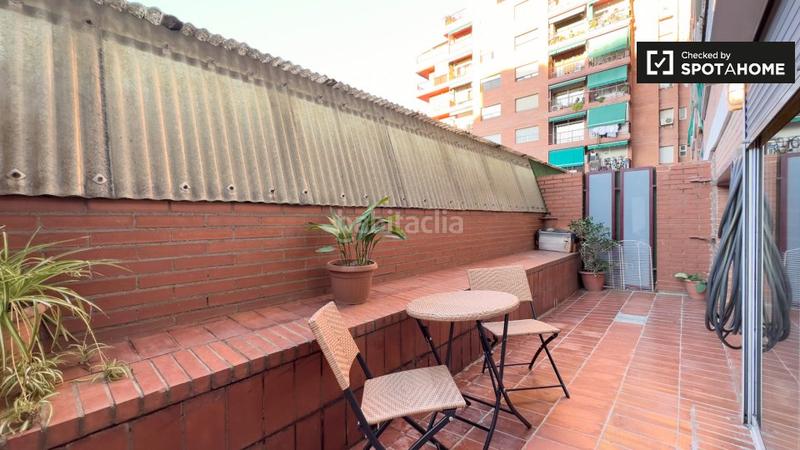 Foto b8710580-7734-4ce4-ac2b-087b195a759f. Miete etagenwohnung mit heizung in El Clot Barcelona
