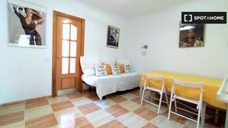 Rent Flat in La Florida. Piso de 3 habitaciones en alquiler en la florida, barcelona