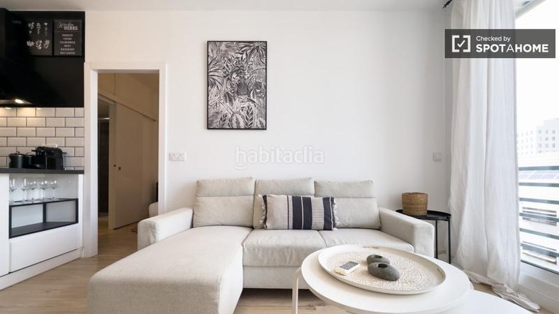 Foto 0b3502b5-6595-448b-8d42-e0f95112c218. Rent flat with heating in Barri de les Corts Barcelona