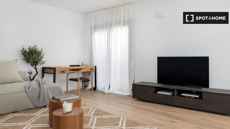Foto 54be1275-c0a8-4076-80ae-35b00d06b2a9. Miete etagenwohnung mit heizung in Gòtic Barcelona