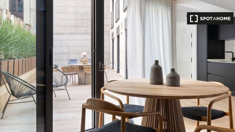 Foto f07bde42-fc0e-45fa-958c-4feb3a28a872. Miete etagenwohnung mit heizung in Gòtic Barcelona