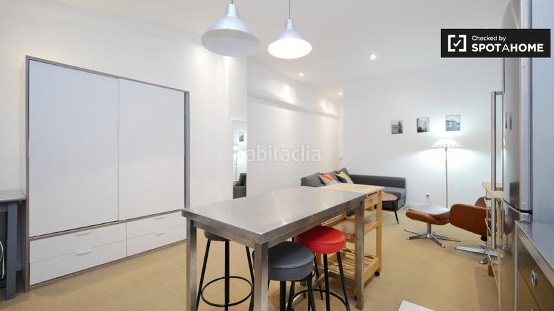 Foto f40668df-d8a8-4ca0-94a7-8bfd75e631de. Affitto appartamento con riscaldamento in Poblenou Barcelona