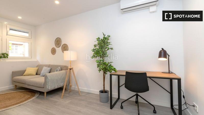 Foto 2bb44fd8-7168-4530-a843-3db8036e35f2. Rent flat with heating in L´Antiga Esquerra de l´Eixample Barcelona