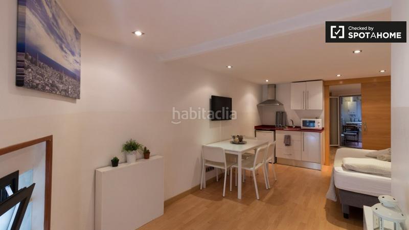 Foto d0b65d6e-a882-44a3-8d0b-a6bcc9b927cb. Miete etagenwohnung mit heizung in El Poble Sec - Parc de Montjuïc Barcelona