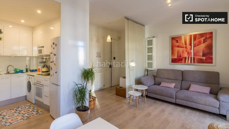 Foto 0ad349e7-4602-4f9d-a42c-312b86daf17d. Location appartement avec chauffage dans Sants-Badal Barcelona