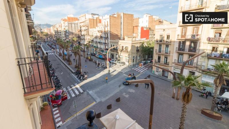 Foto 4bccdcec-b9a9-43c8-ab7d-305b5b2029d3. Location appartement avec chauffage dans Sants-Badal Barcelona