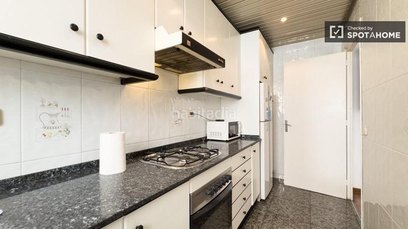 Foto 18dee93d-d636-4d32-b84c-4aefd9a42db3. Miete etagenwohnung mit heizung in Sant Ramon - Maternitat Barcelona