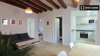 Location Appartement à Raval. Gran apartamento de 2 dormitorios en alquiler en el raval, barce
