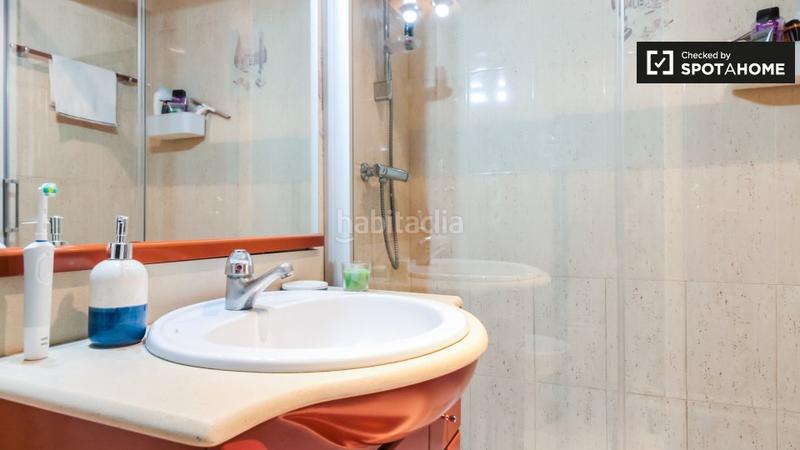 Foto 0b56dcf7-8c69-4165-973e-22685abecd2b. Rent flat with heating in Collblanc Hospitalet de Llobregat (L´)