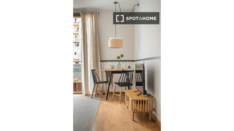 Foto f7976af0-564e-4538-9ddb-a9c7c3c70f0f. Alquiler piso estudio en alquiler en la sagrada familia, . en Barcelona