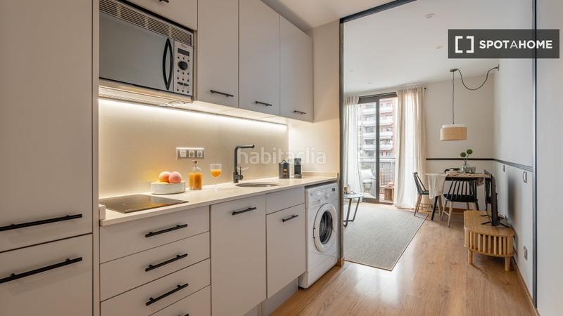 Foto 6a3dba39-6bb2-4c93-92bb-b1ca2041a2a9. Location appartement avec chauffage dans Sagrada Família Barcelona