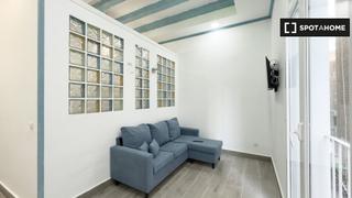 Lloguer Pis a Raval. Apartamento de 2 dormitorios en alquiler en sant antoni, barcelo