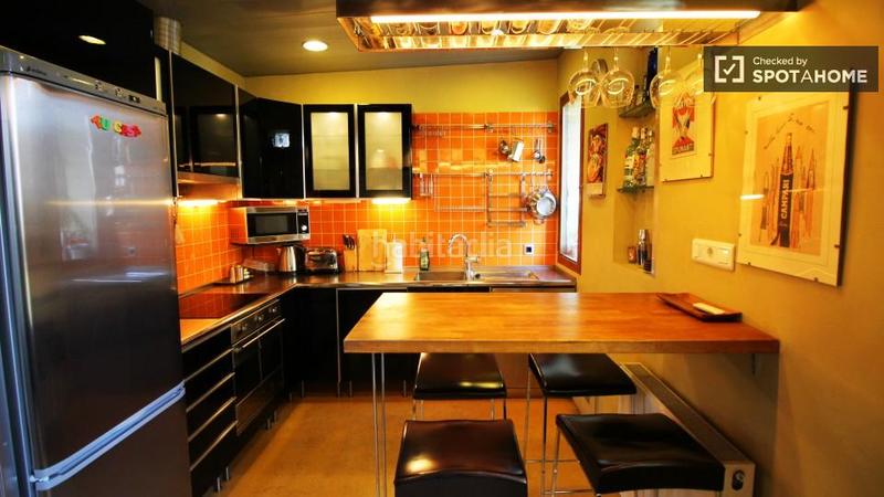 Foto 9bda199b-0aa9-4960-9b0e-86dbe5cbe2e6. Affitto appartamento con riscaldamento in Raval Barcelona