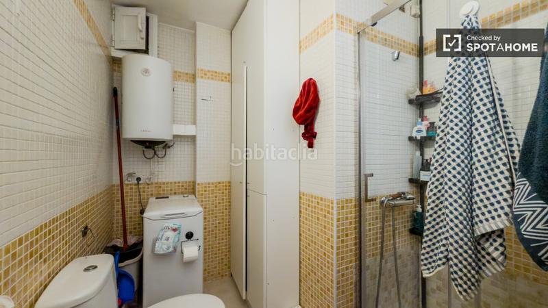 Foto c6cb0933-6aa7-41d3-acbd-2c70da29ebda. Affitto appartamento con riscaldamento in Turó de la Peira Barcelona