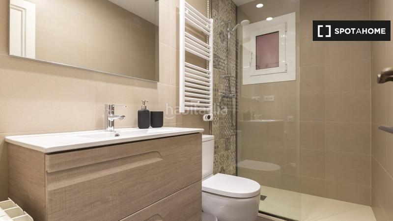 Foto 31042852-d253-4da4-9f22-3c70fb56ddc8. Alquiler piso apartamento de 3 dormitorios en alquiler en sant gervasi, en Barcelona